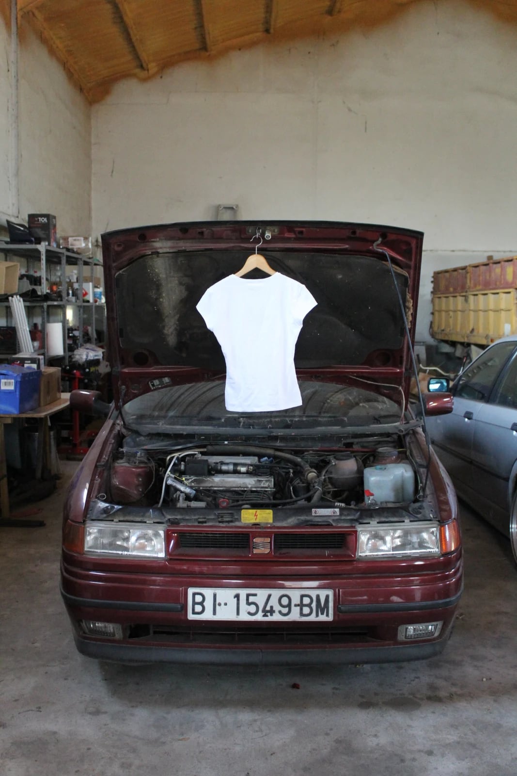 Camiseta NONI Entallada Blanco — vista alternativa